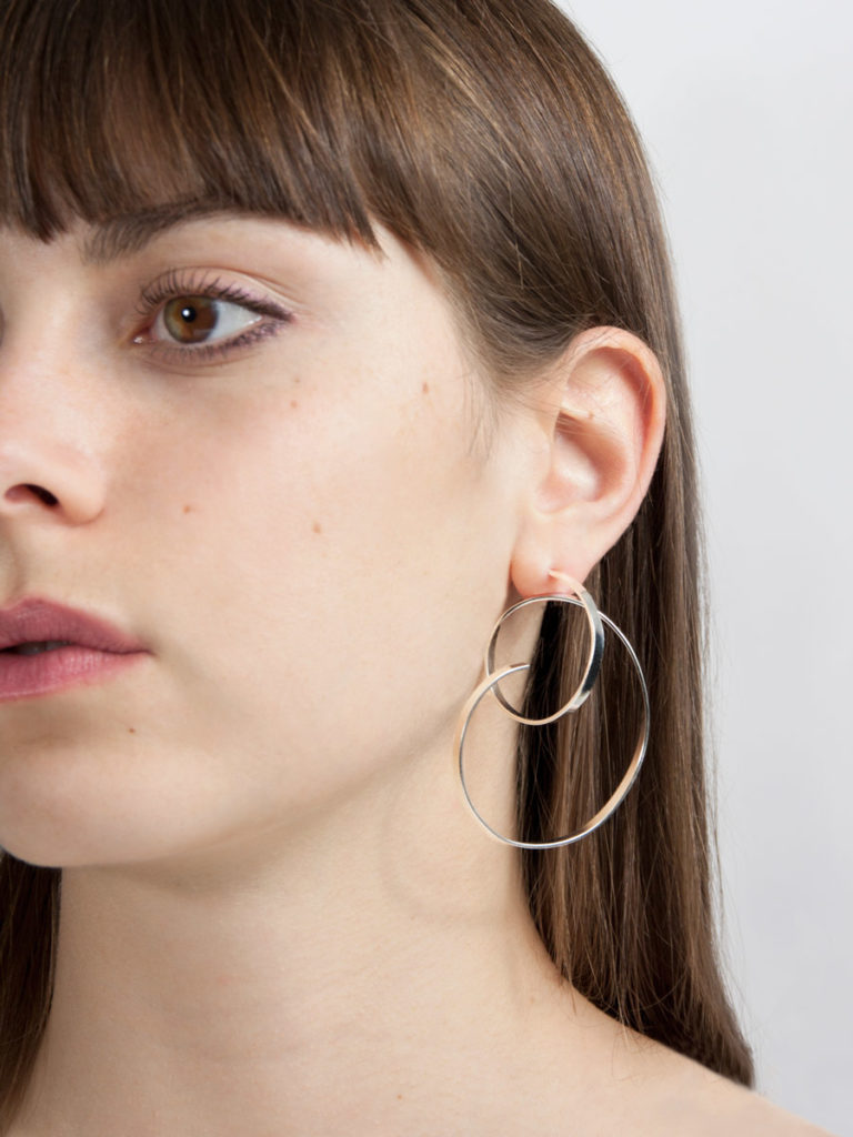 Isa earring silver