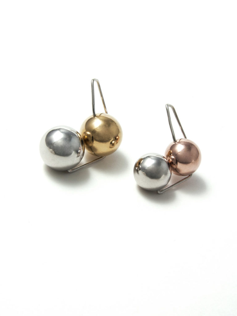 Olympe earrings Medium and Small -2 colors