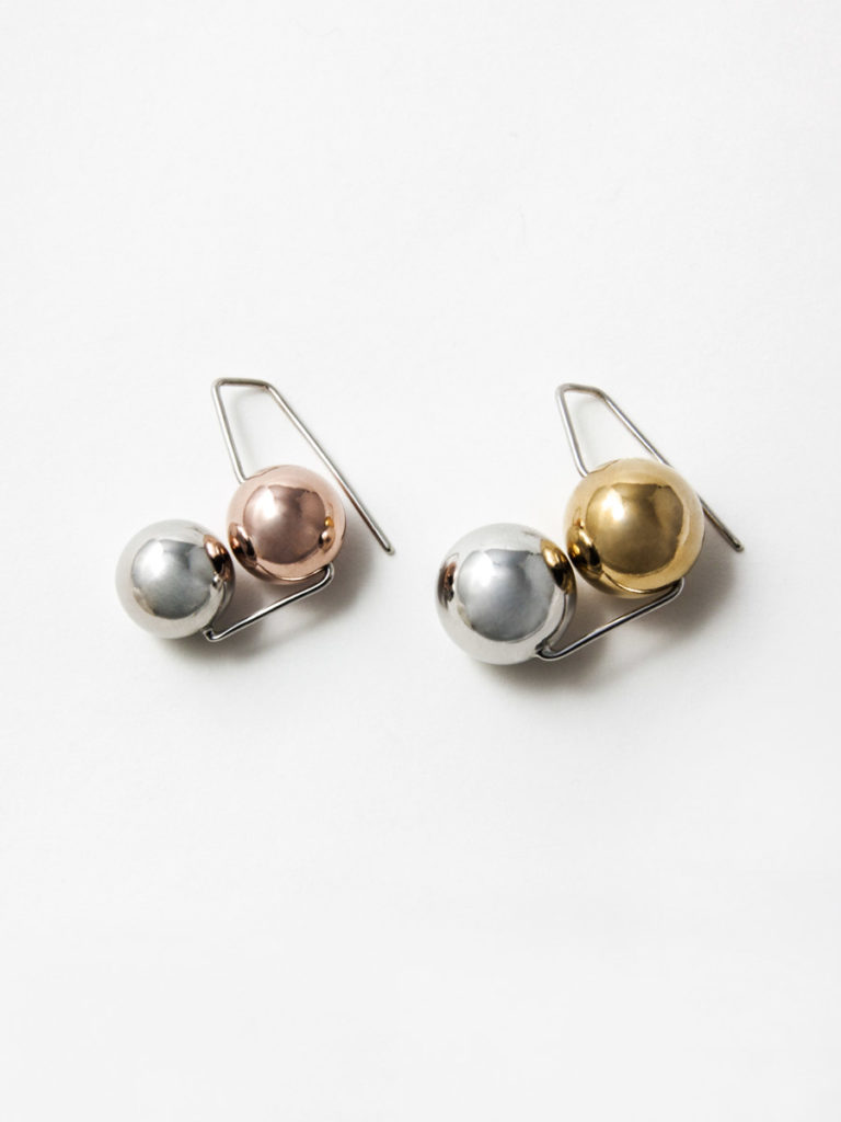 Olympe earrings Medium and Small -2 colors